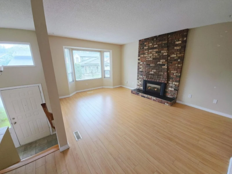 1288 Novak Drive Living