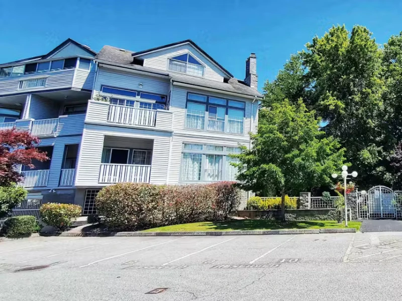 204-7660 Minoru Blvd Exterior