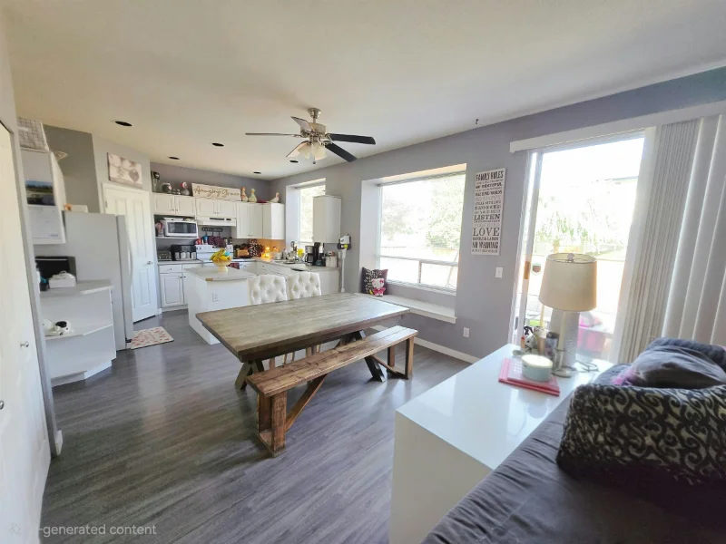 2646 Thames Crescent Kitchen