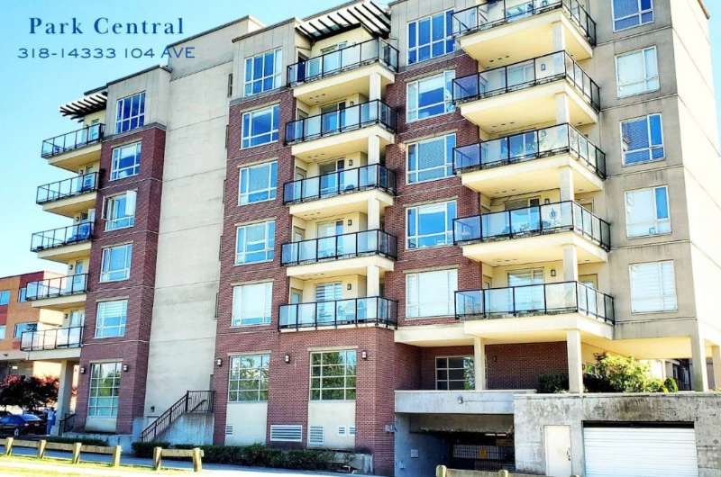 318-14333 104 Street Exterior